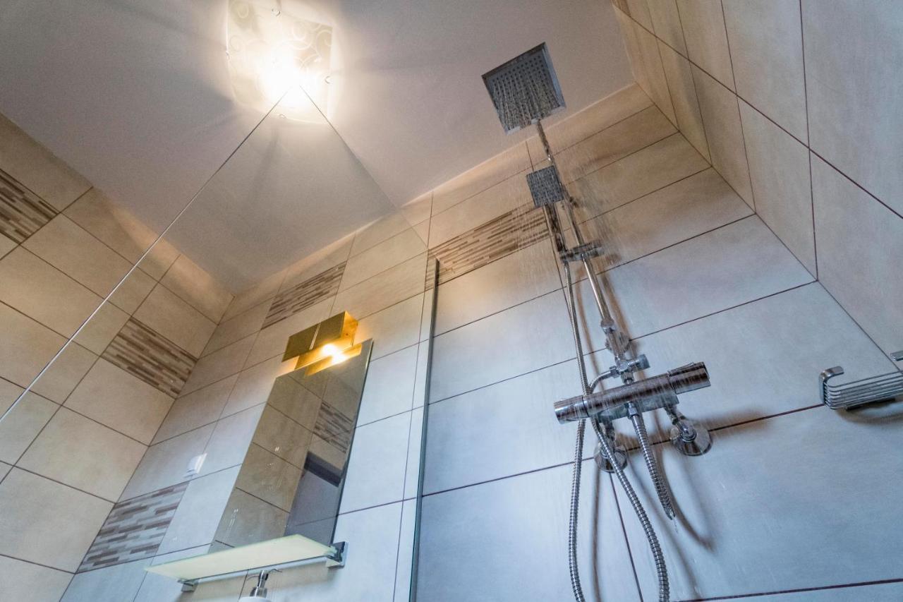 Pensiunea Agroturisticā Lukács Panzió Suseni  Exterior foto